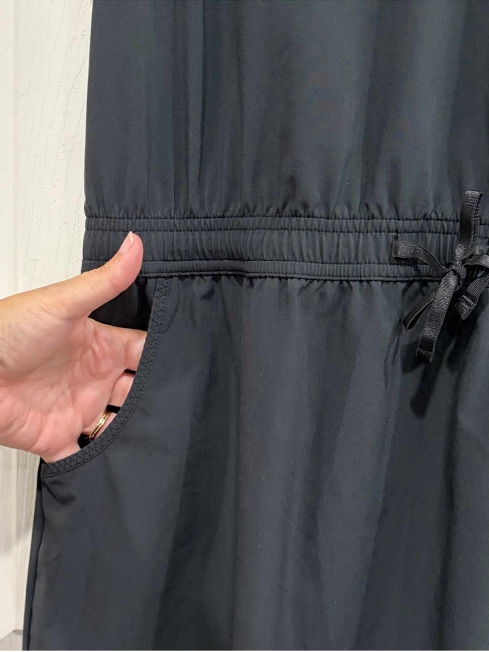 Kuhl Women's Large Vantage Dress Black NWT Travel Summer Shelf Bra Elastic Waist - Picture 4 of 9